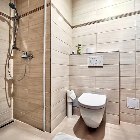 Residence Dobrovskeho 30 Prague Exterior photo